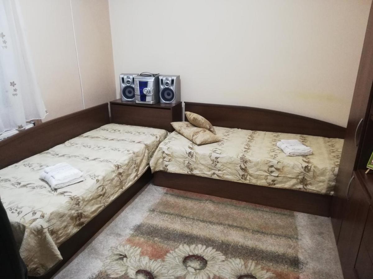 Хоум Вт Veliko Tarnovo Kültér fotó